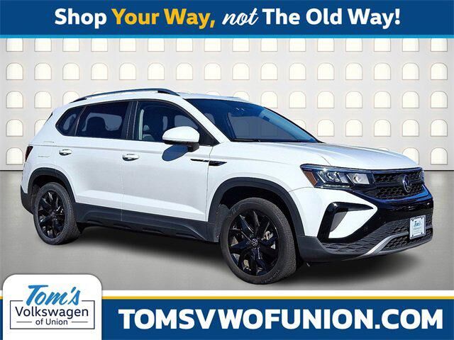 2022 VOLKSWAGEN Taos