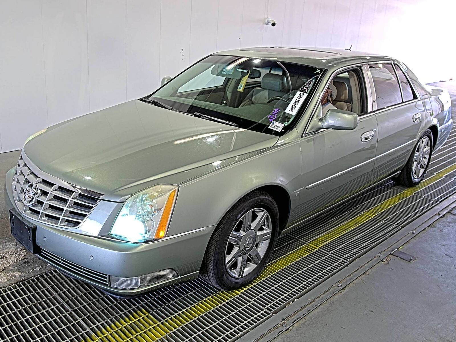 Cadillac DTS