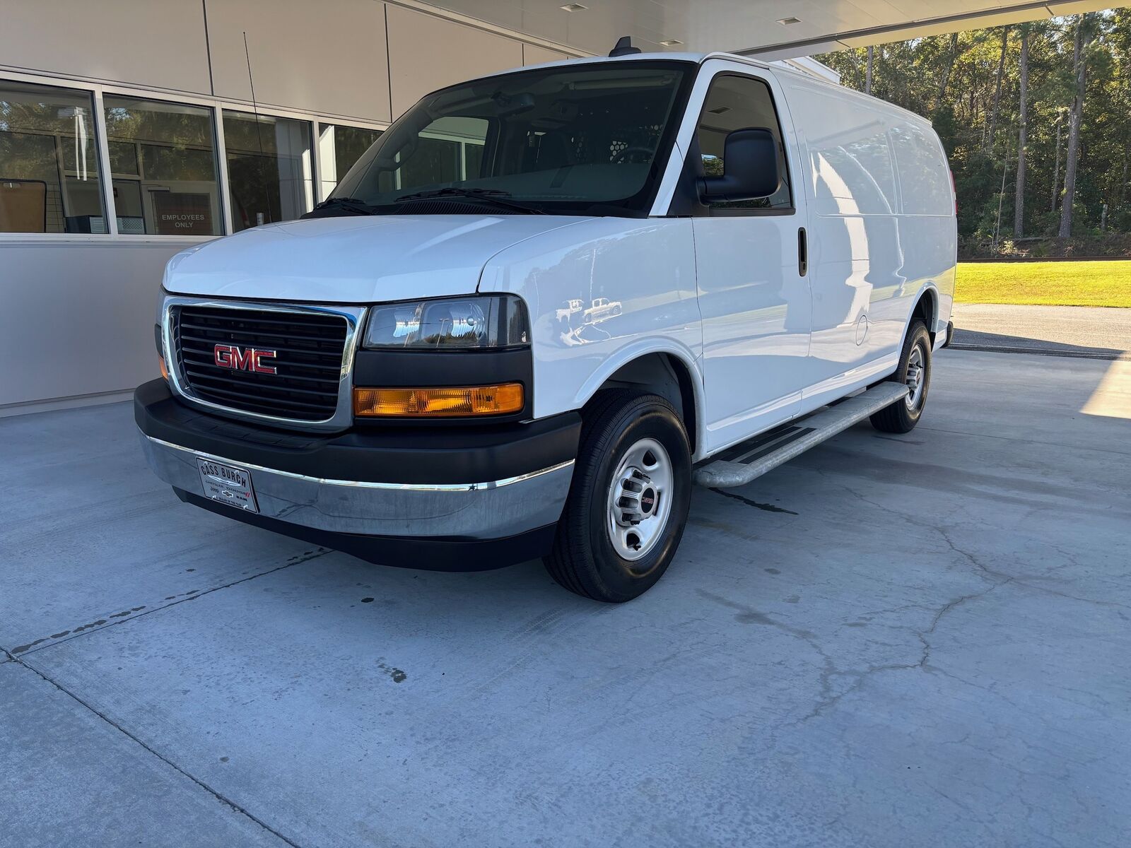 2023 GMC Savana