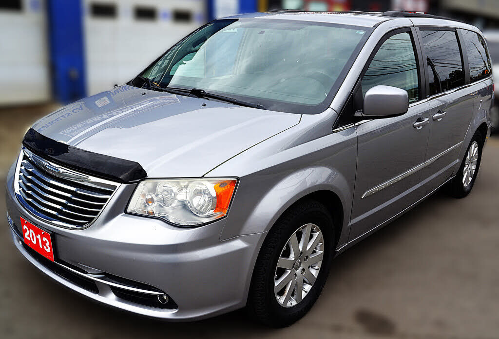 Chrysler Town and Country