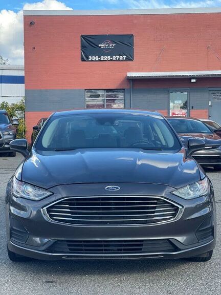 2019 FORD Fusion