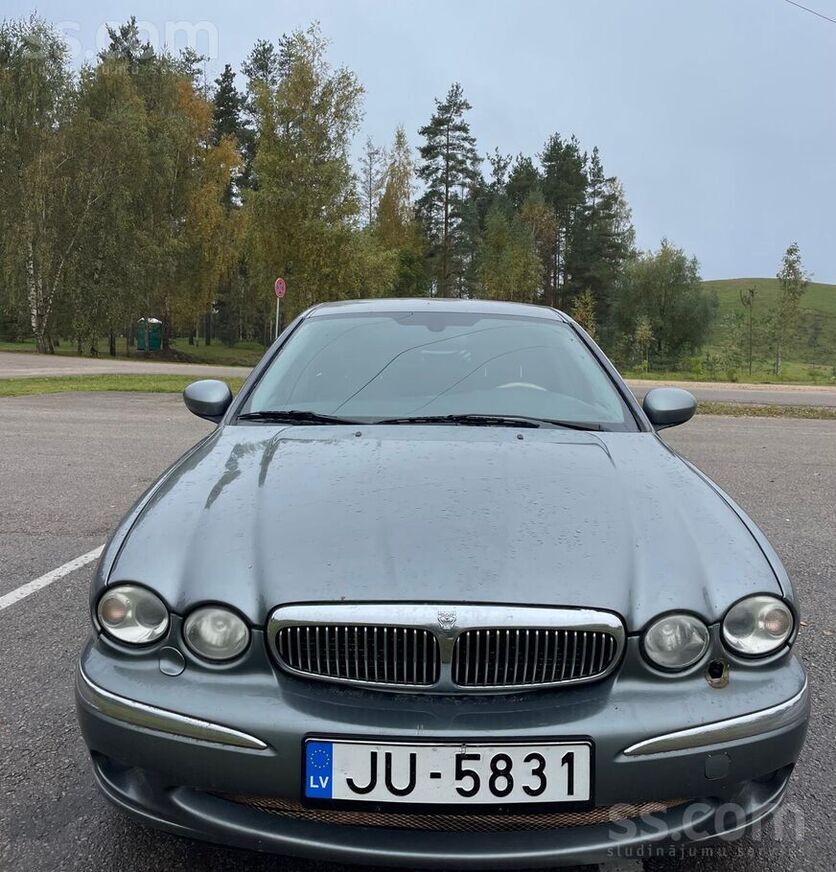 Jaguar X-Type
