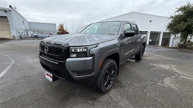 2026 NISSAN Frontier