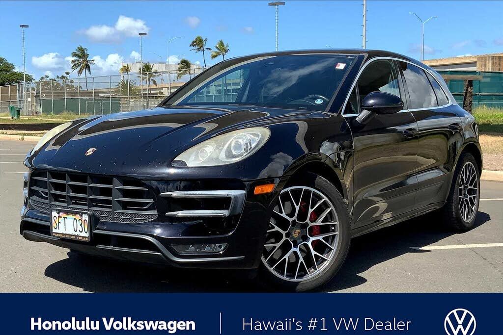2015 PORSCHE Macan