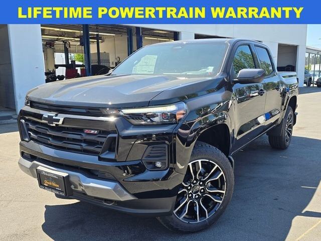 2025 CHEVROLET Colorado