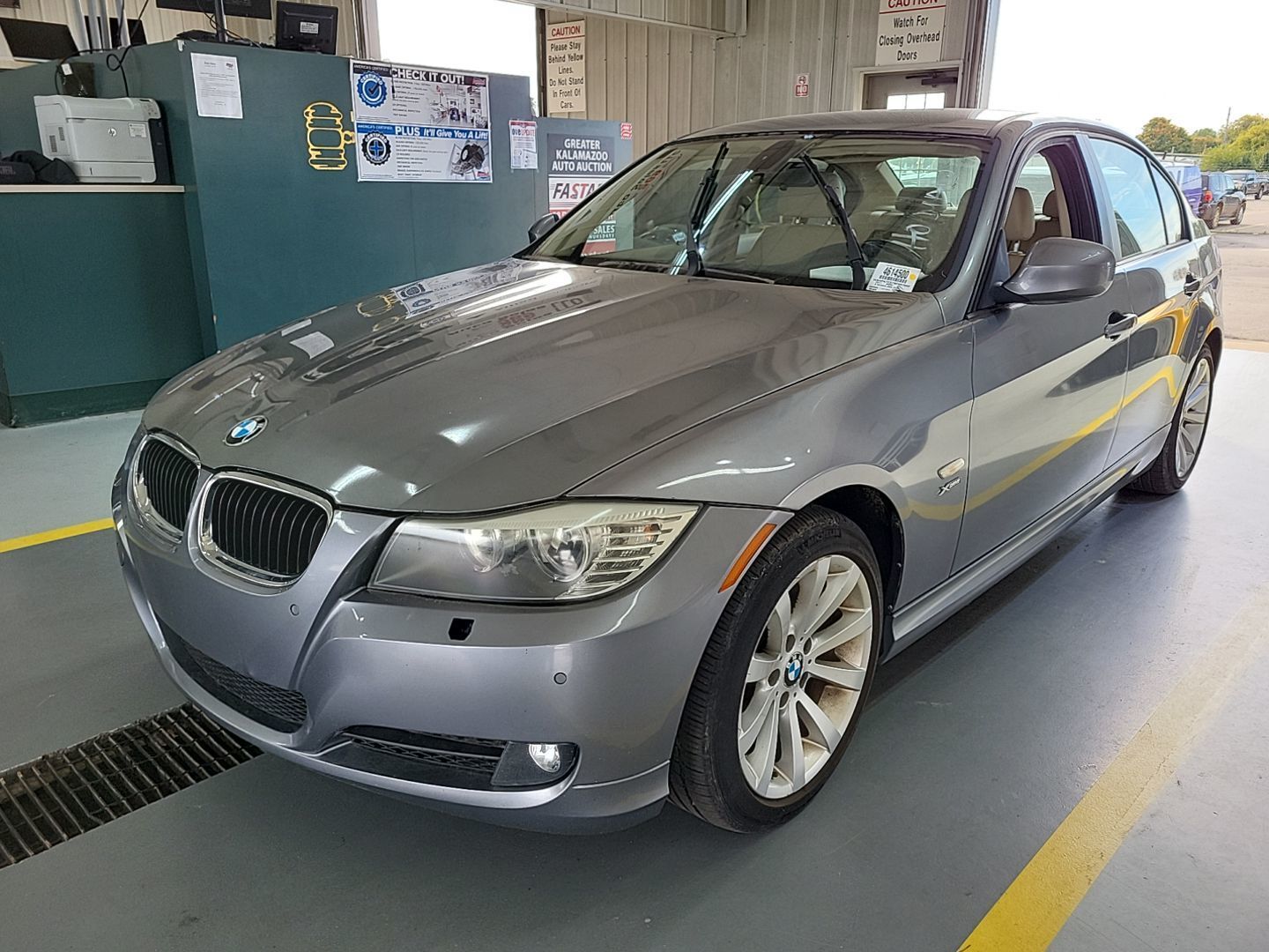 BMW 328i