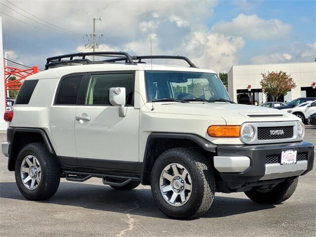 Toyota FJ Cruiser