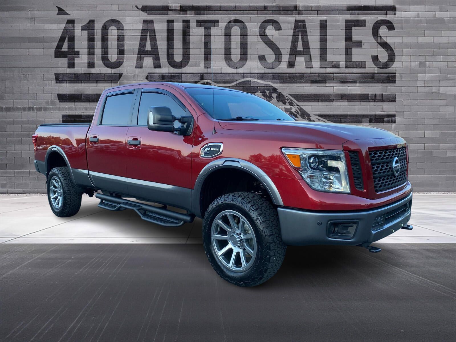 Nissan Titan