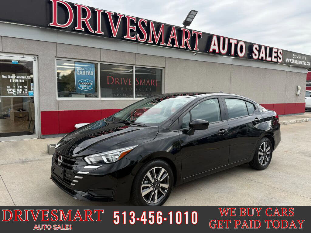 2023 NISSAN Versa