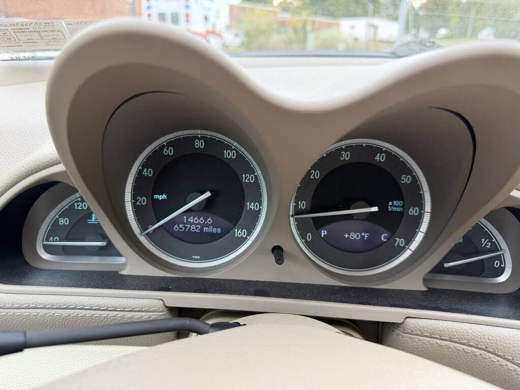 Mercedes-Benz SL-Class