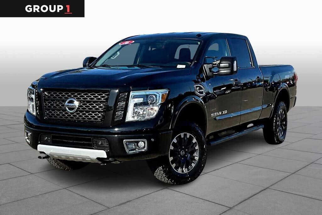 Nissan Titan