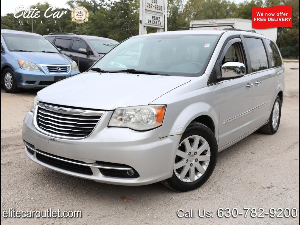 Chrysler Town and Country