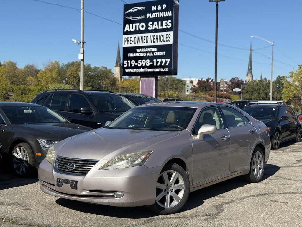 Lexus ES