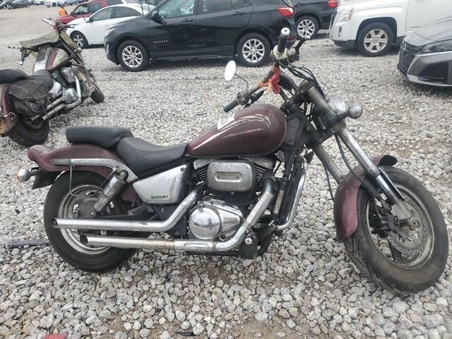 Suzuki VZ800