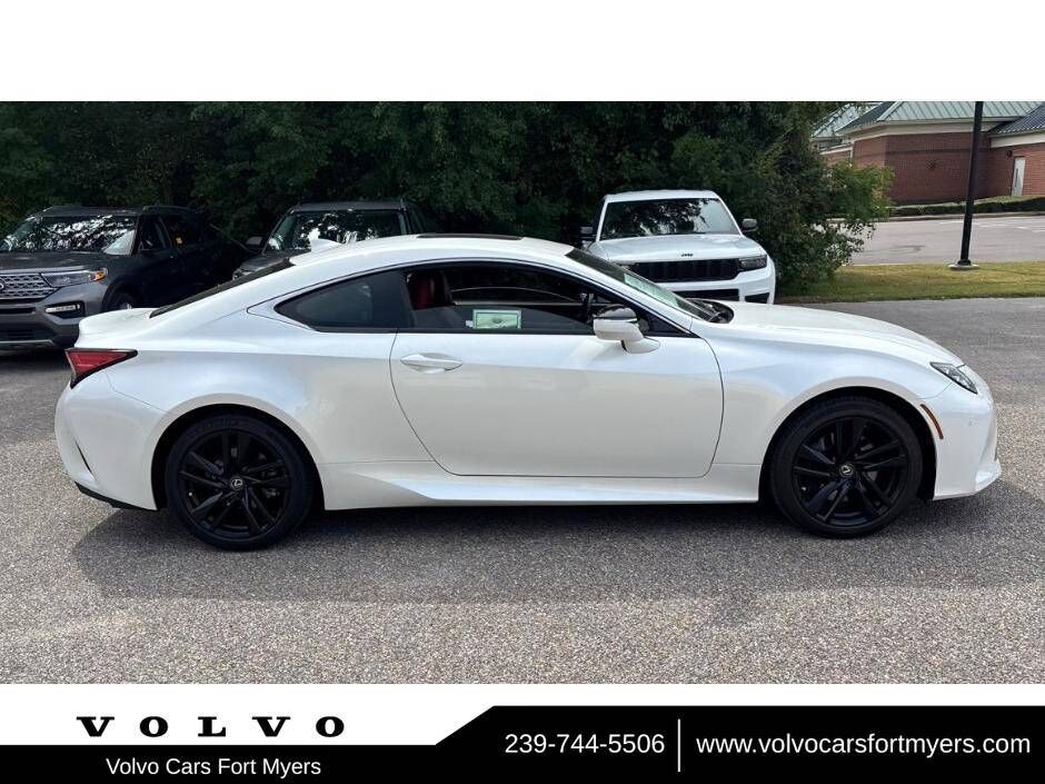 2023 LEXUS RC