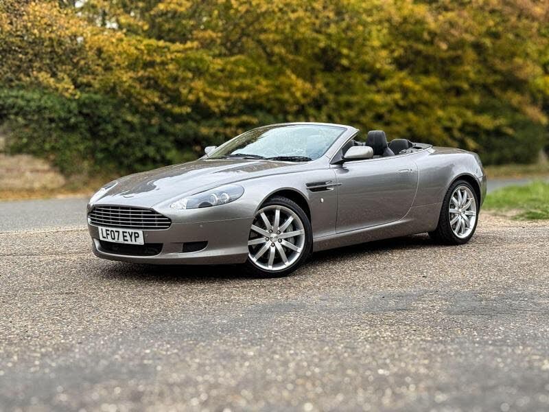 Aston Martin DB9