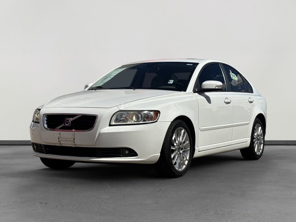 Volvo S40