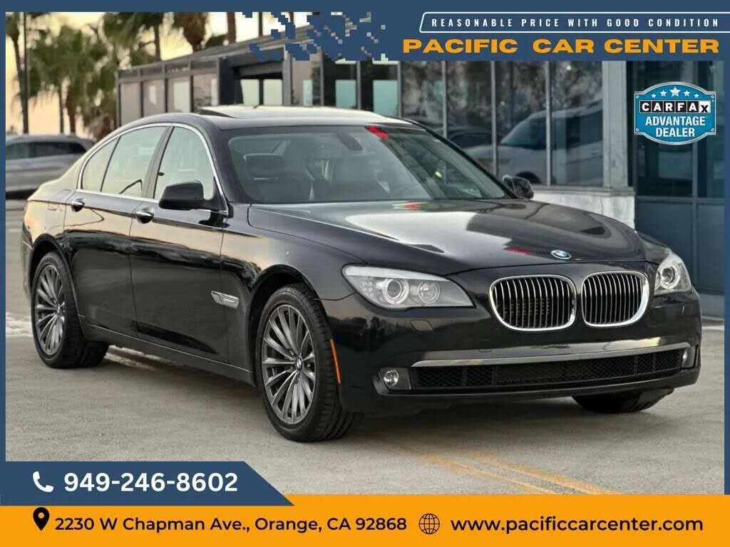 BMW 750i
