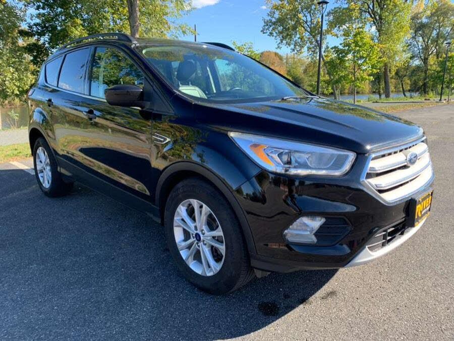 2019 FORD Escape