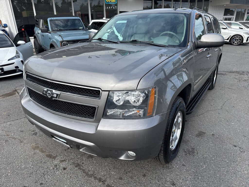 Chevrolet Suburban