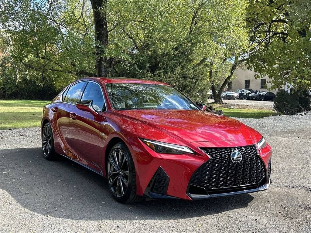 2024 LEXUS IS