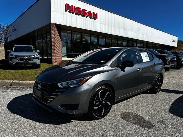 2025 NISSAN Versa