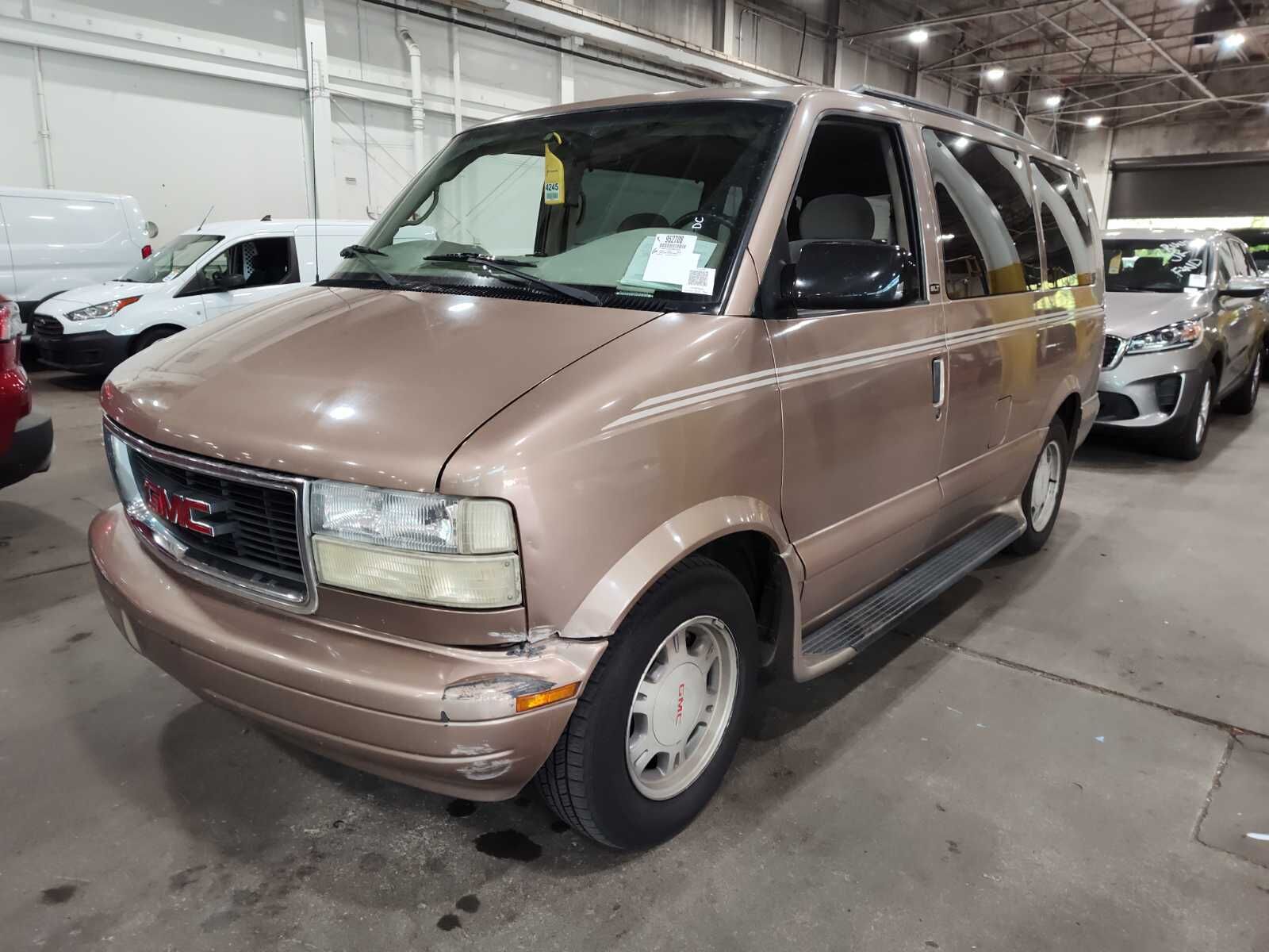 GMC Safari