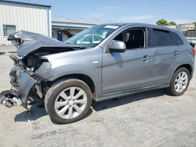 Mitsubishi Outlander Sport