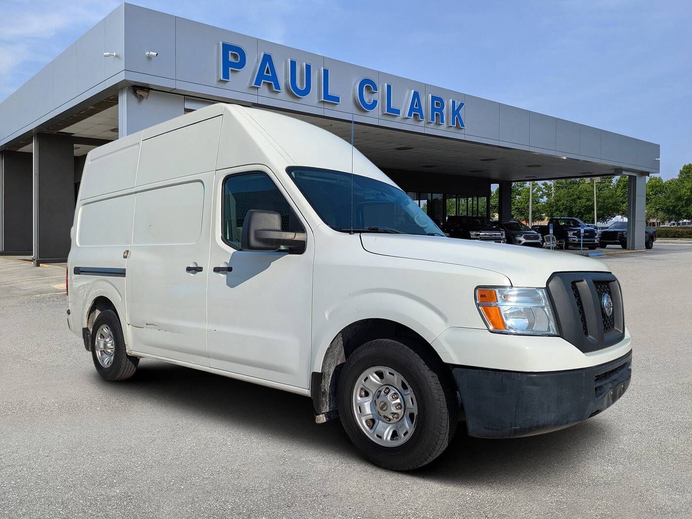 Nissan NV
