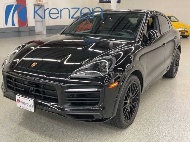 2023 PORSCHE Cayenne