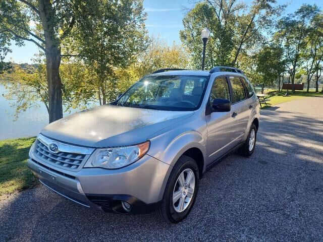 2011 SUBARU Forester