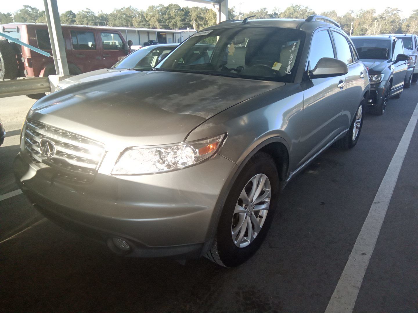 Infiniti FX35