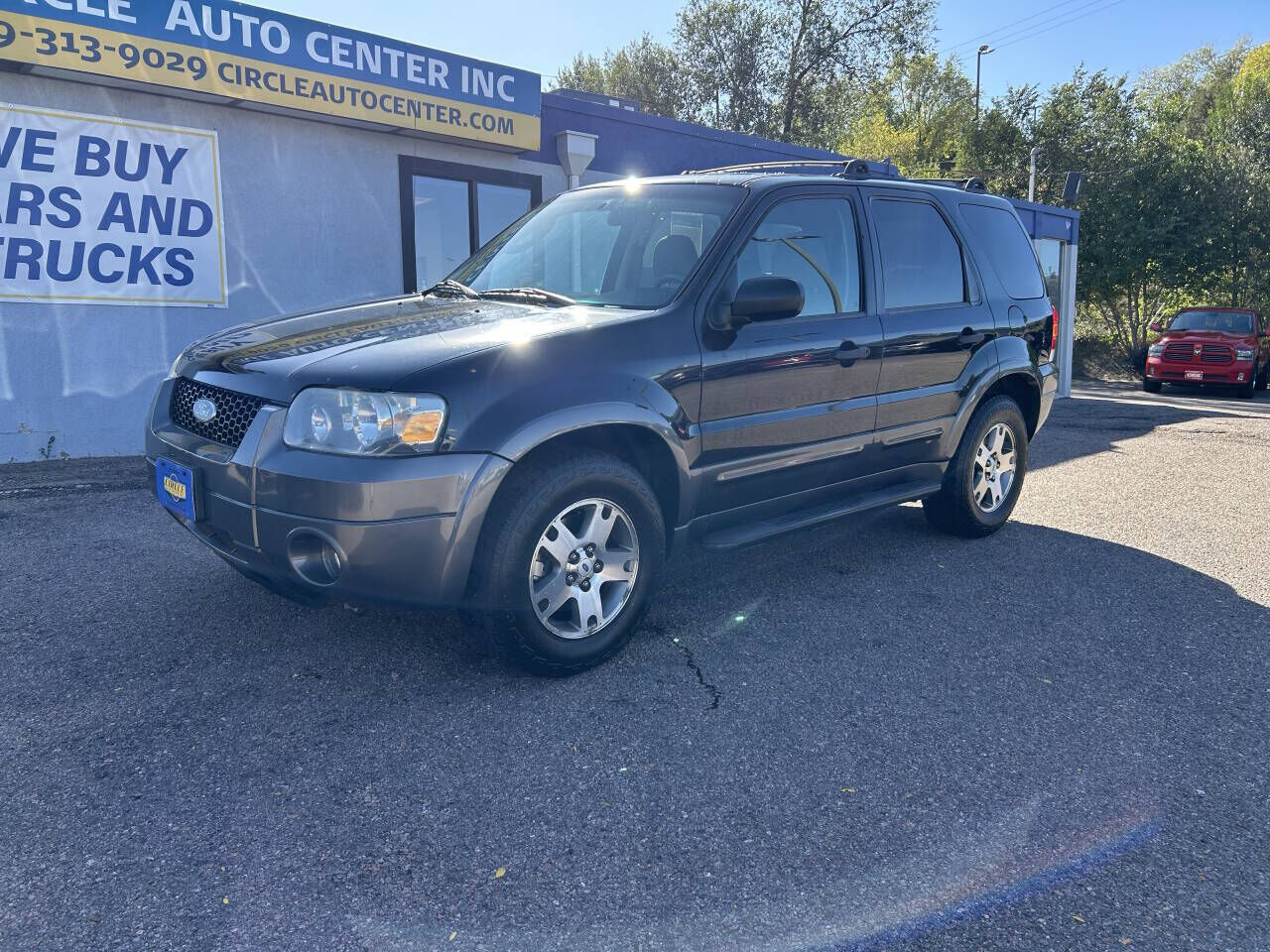 2005 FORD Escape