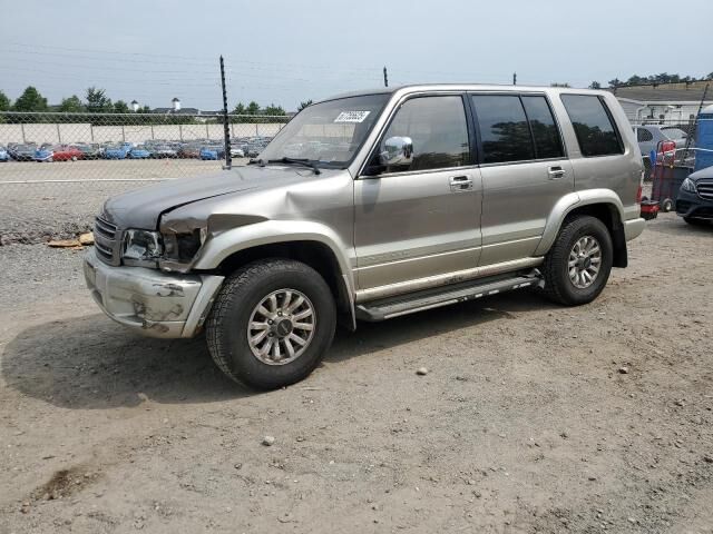 Isuzu Trooper