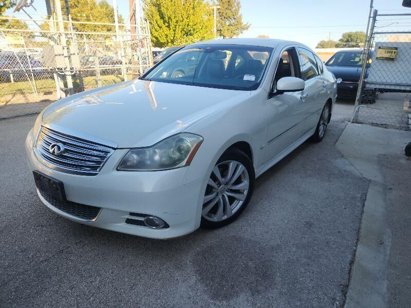 Infiniti M35