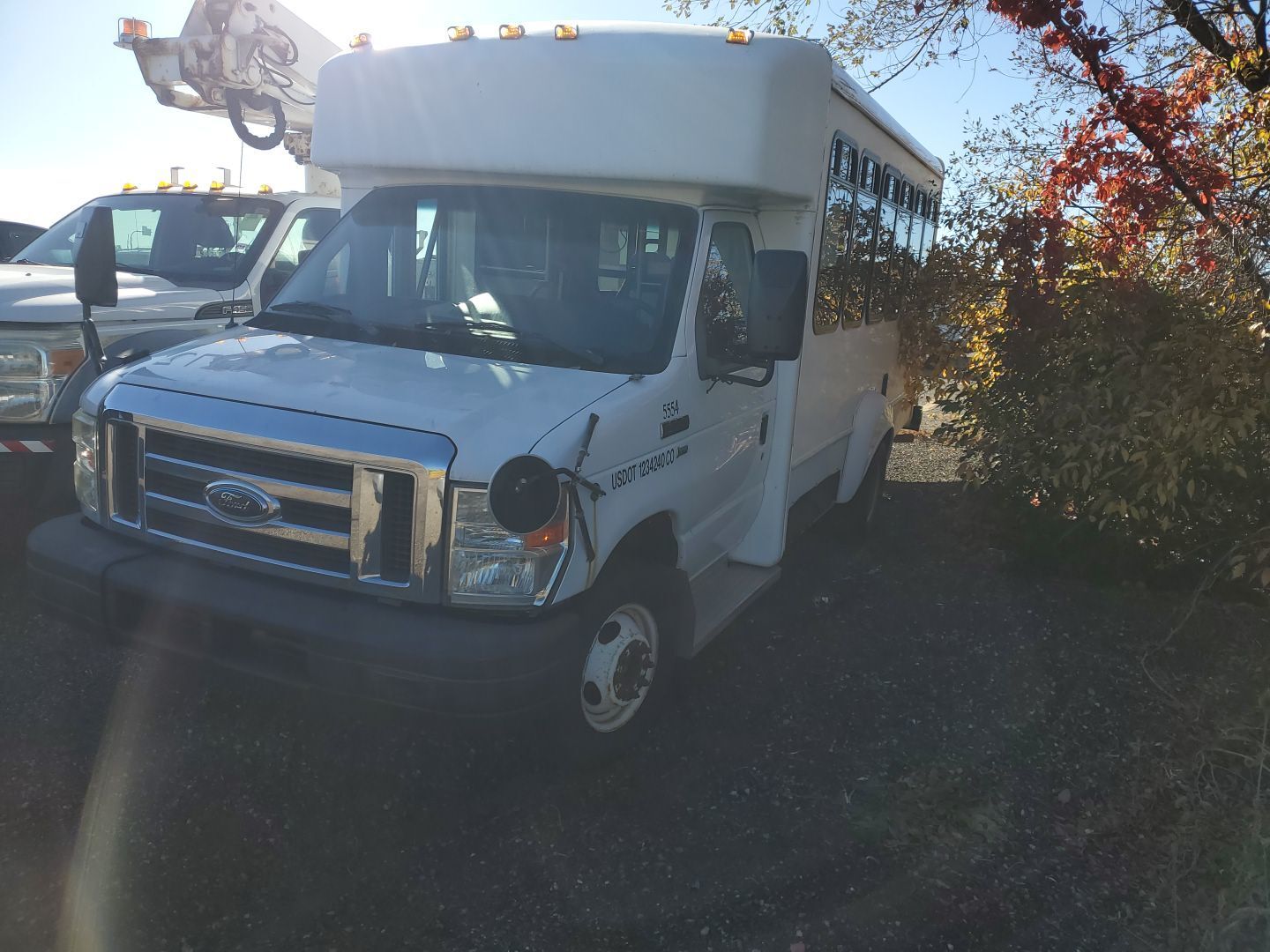 Ford E-350