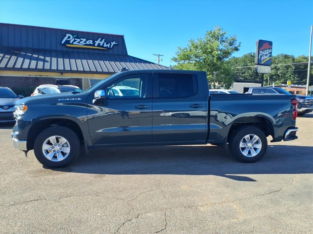 2025 CHEVROLET Silverado
