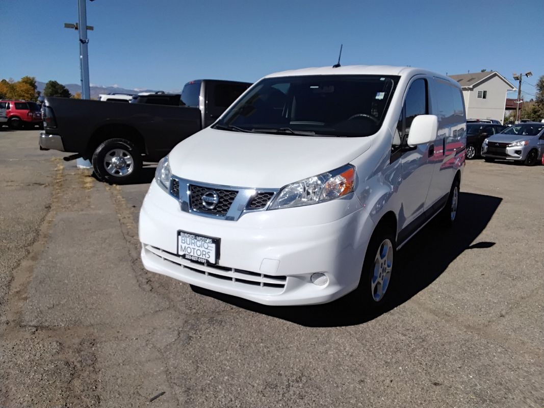 Nissan NV200