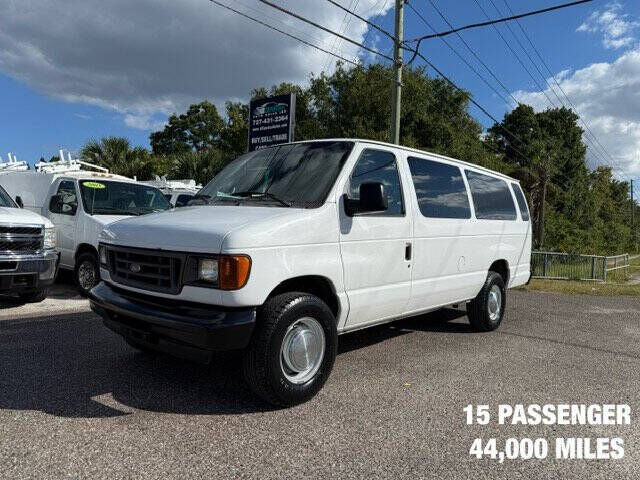 2006 FORD E-350