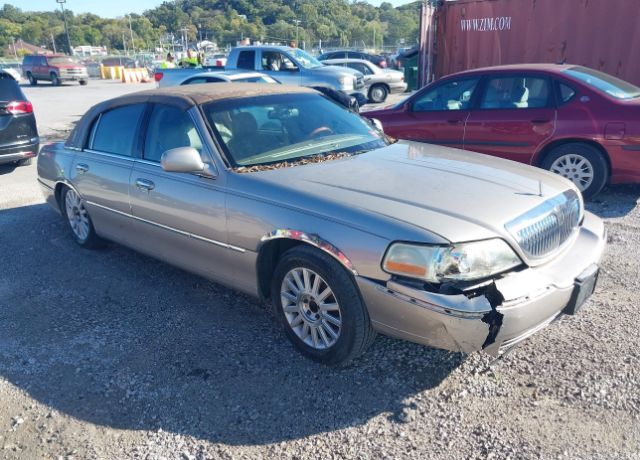 Lincoln Town Car