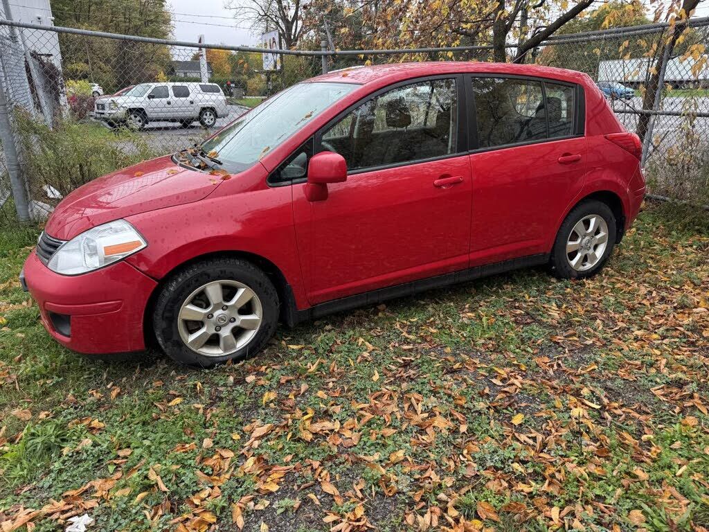 Nissan Versa