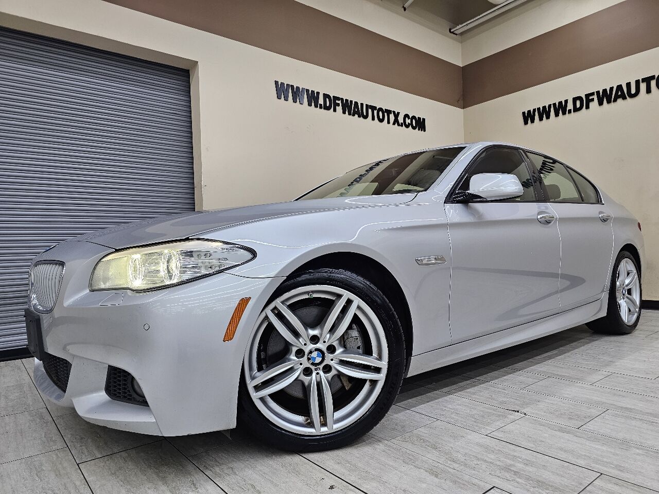 BMW 550i