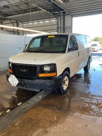 GMC Savana