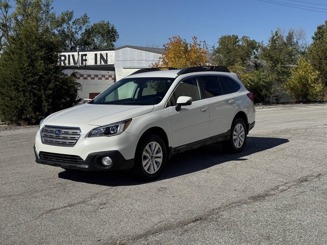 2016 SUBARU Outback