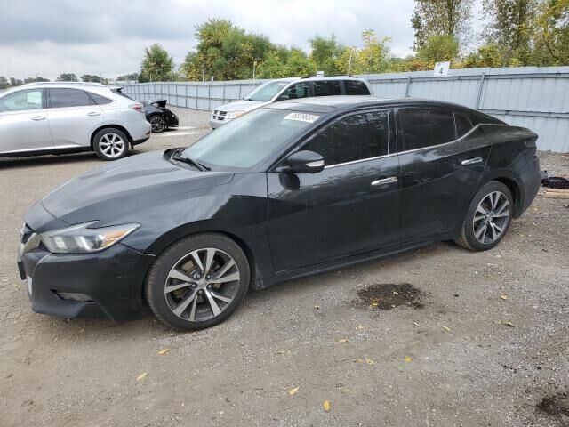 Nissan Maxima