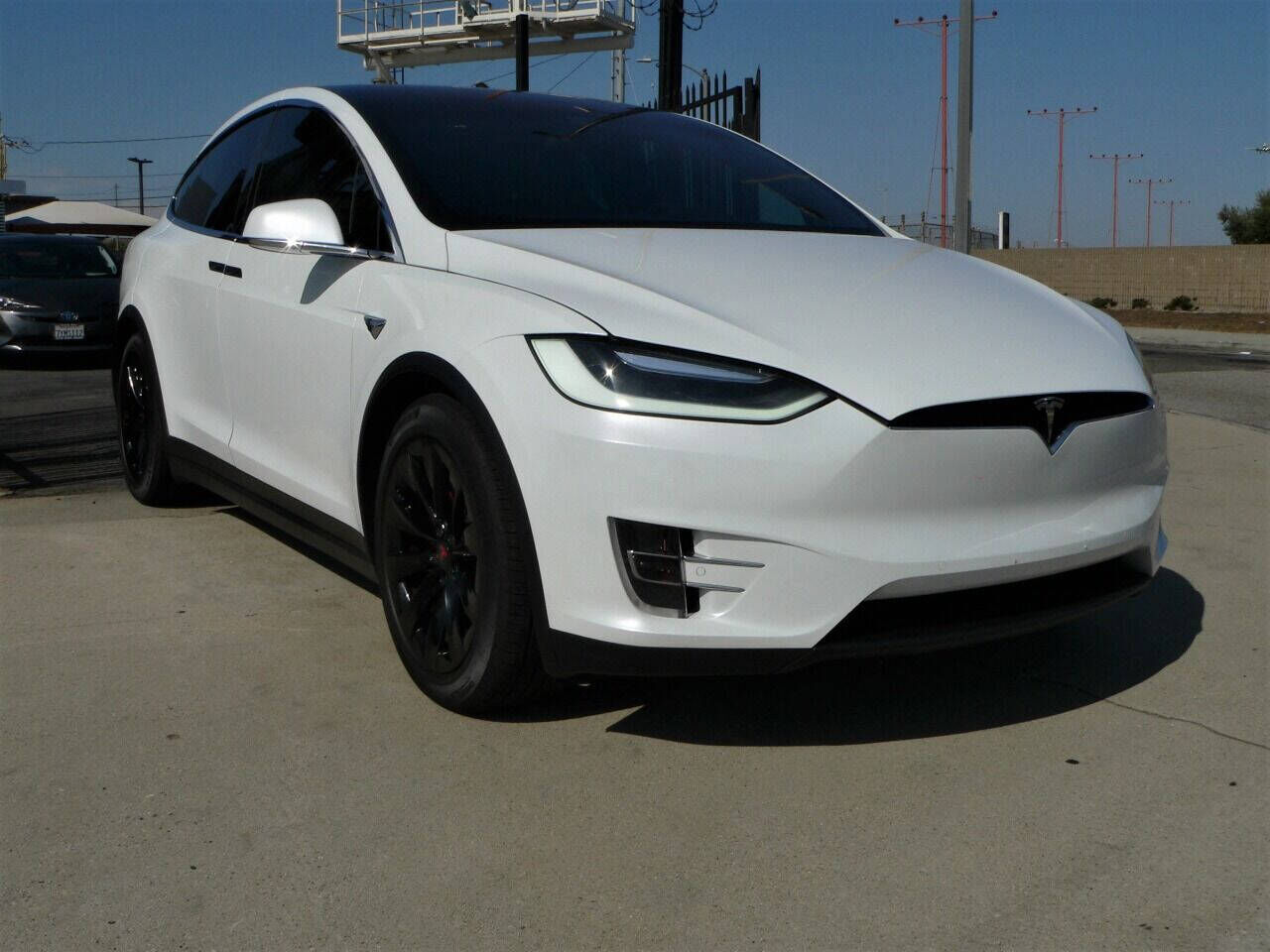 2017 TESLA Model X