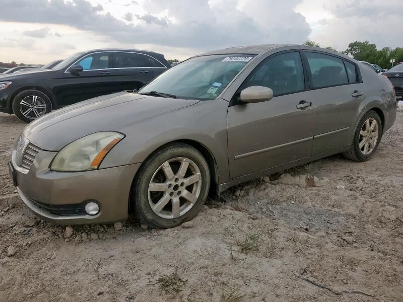 Nissan Maxima
