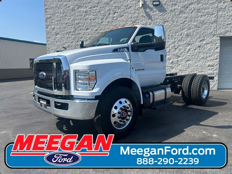 2026 FORD F-650