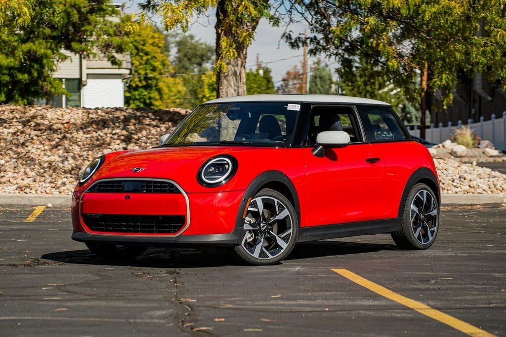 2025 MINI Hardtop