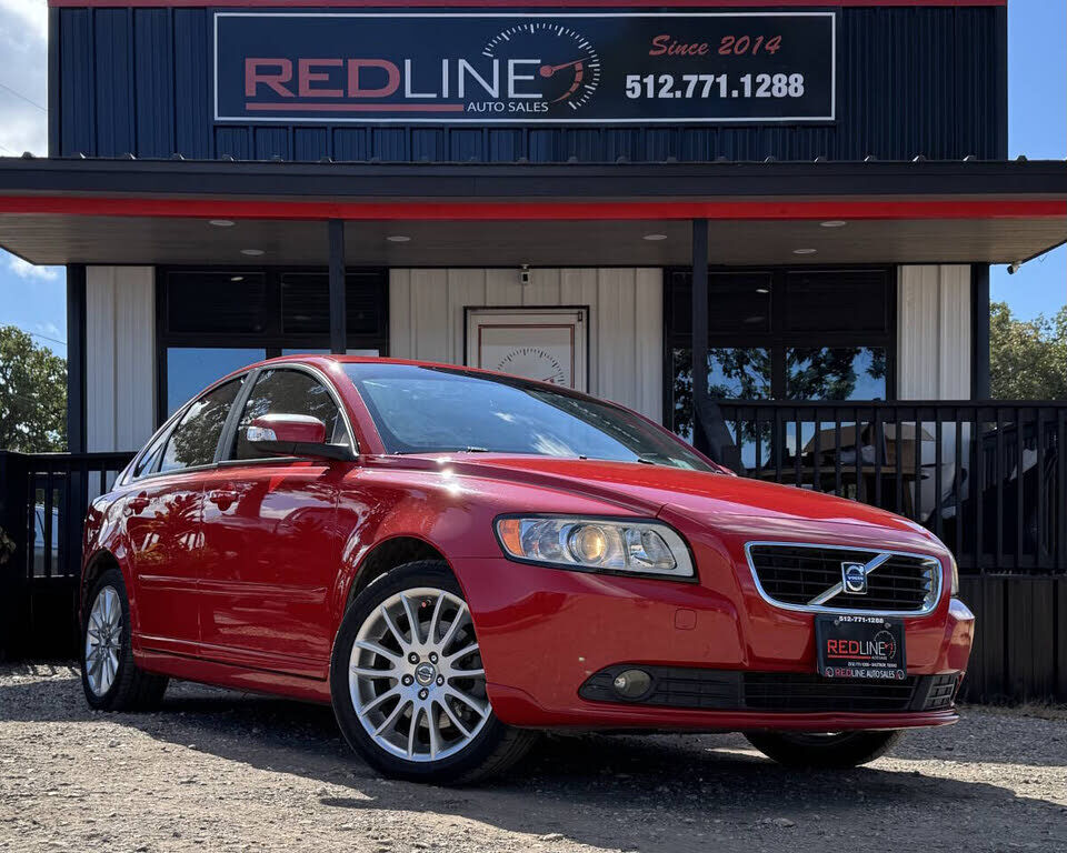 2010 VOLVO S40